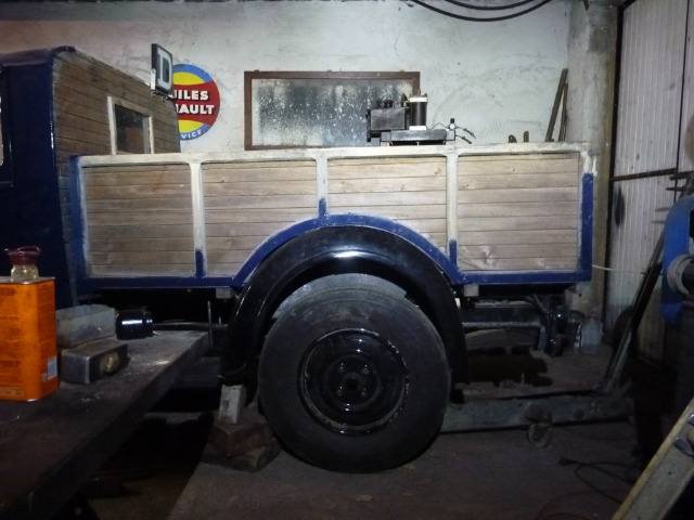 Plateau artisanal d'utilitaire 234xc4