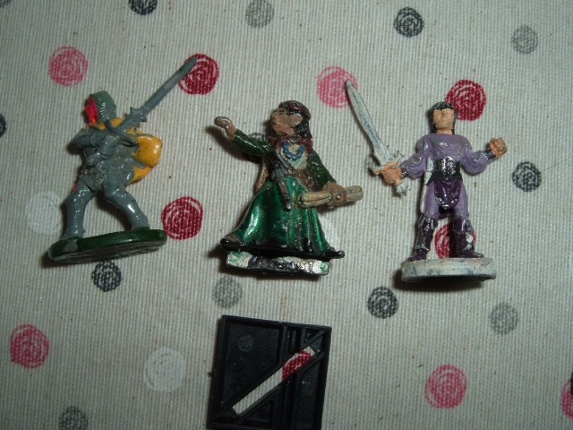 (VENTE) Hauts elfes, elfes noirs, nains OOP de Citadel etc en slotta années 86-90 (photos et prix !) 11wryb