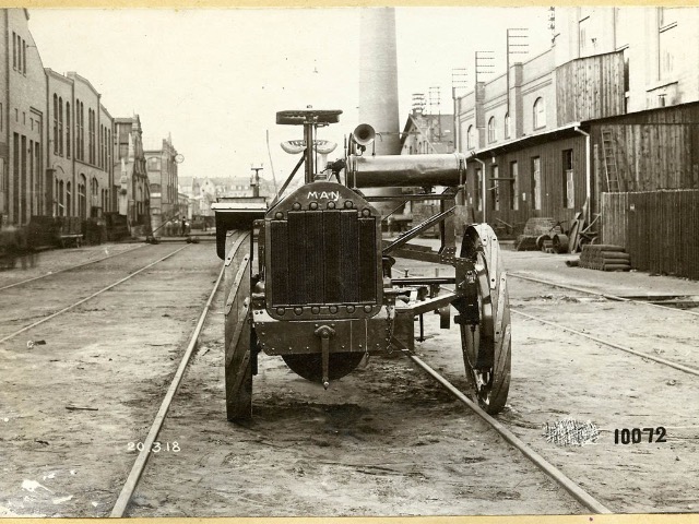 CASSE - M.A.N. le spécialiste allemand du tracteur 4 roues motrices - Page 7 31sdez