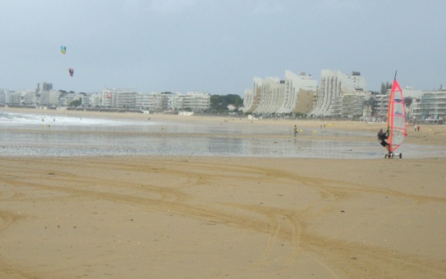 Vers l'estuaire de la Loire (Pornichet/LaBaule, St Brévin...) au fil du temps... - Page 13 18i1ut