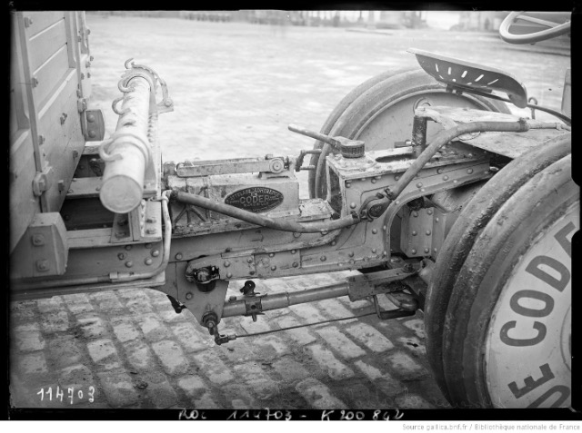 FORDSON - Page 10 15yt20