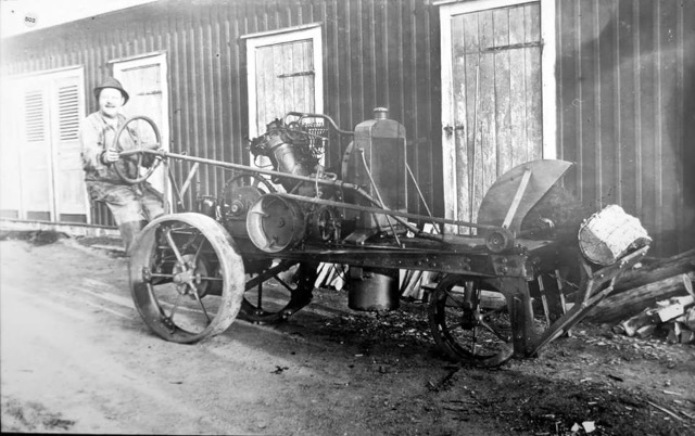 BOFORS : des tracteurs Suédois canons ! 24b36v