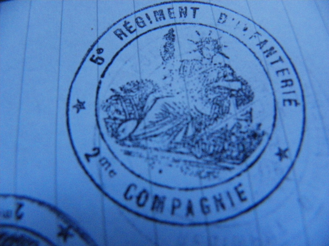 Tampon(timbre caoutchouc) dans son support gousset du 5 e R I WW1 ou WW2 13etnp