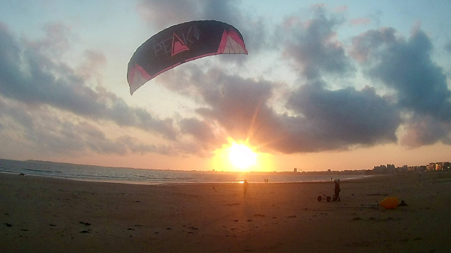 Vers l'estuaire de la Loire (Pornichet/LaBaule, St Brévin...) au fil du temps... - Page 20 17lfkk10