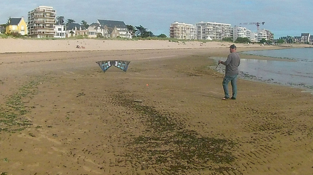 Vers l'estuaire de la Loire (Pornichet/LaBaule, St Brévin...) au fil du temps... - Page 20 25arsk0h