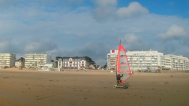 Vers l'estuaire de la Loire (Pornichet/LaBaule, St Brévin...) au fil du temps... - Page 22 23muiopi