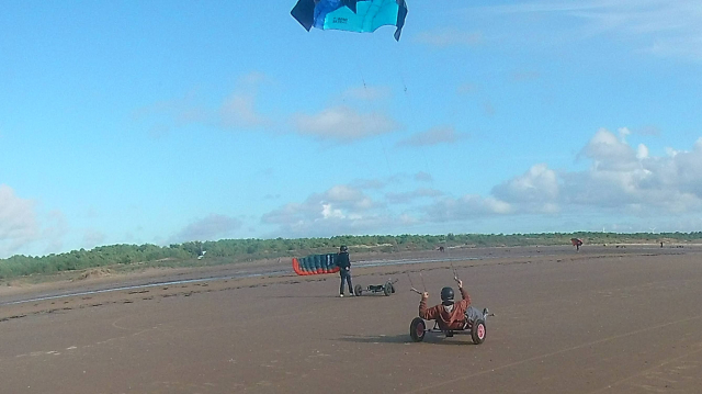 Vers l'estuaire de la Loire (Pornichet/LaBaule, St Brévin...) au fil du temps... - Page 23 11kq6qc2