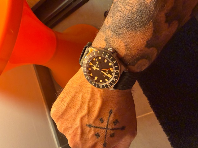 Tudor Pelagos FXD GMT : infos, questions et liens - Page 13 03n0v7r7