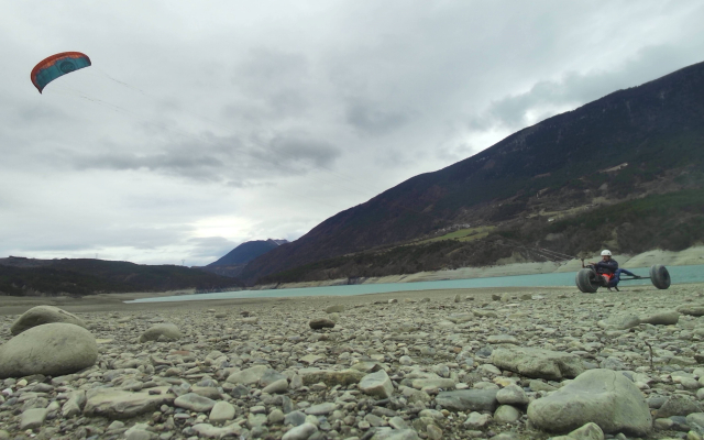 roulage en buggy au lac monteynard
