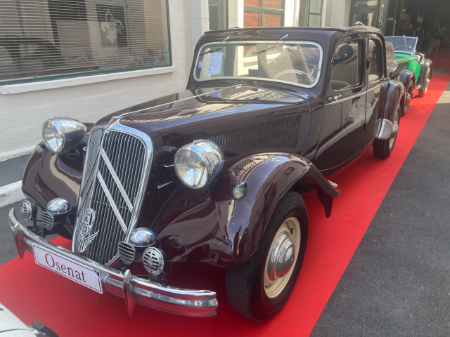 29s483vm.jpg